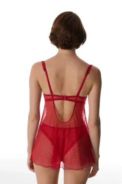Babydoll em tule com bolinhas bordado coração