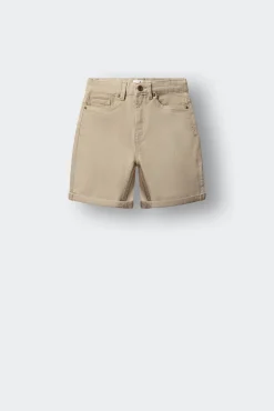 Bermuda de 5 bolsos lavada para menino