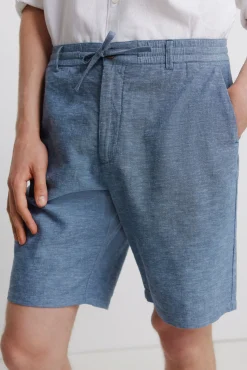 Bermuda em linho comfort slim fit