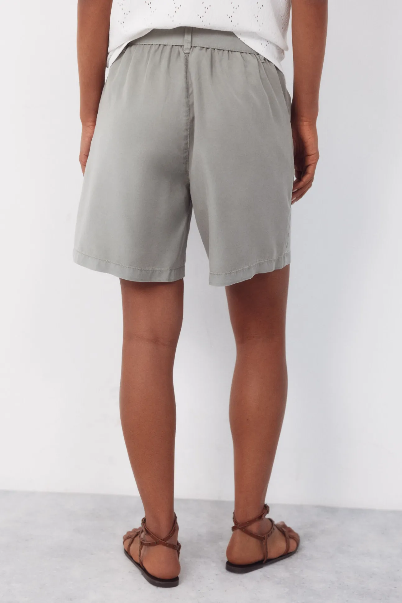 Bermuda fluida em Tencel