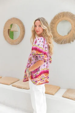 Blusa com mangas bufantes