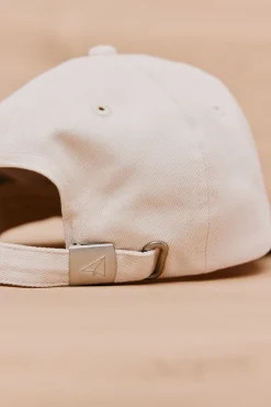 Boné de viseira têxtil