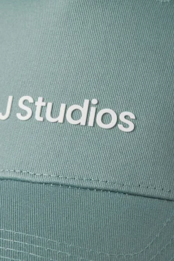 Boné JJ studio