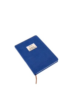 Caderno A5 de veludo cotelê azul Klein - Elegância com atitude