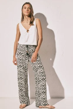 Calça comprida estampada preta