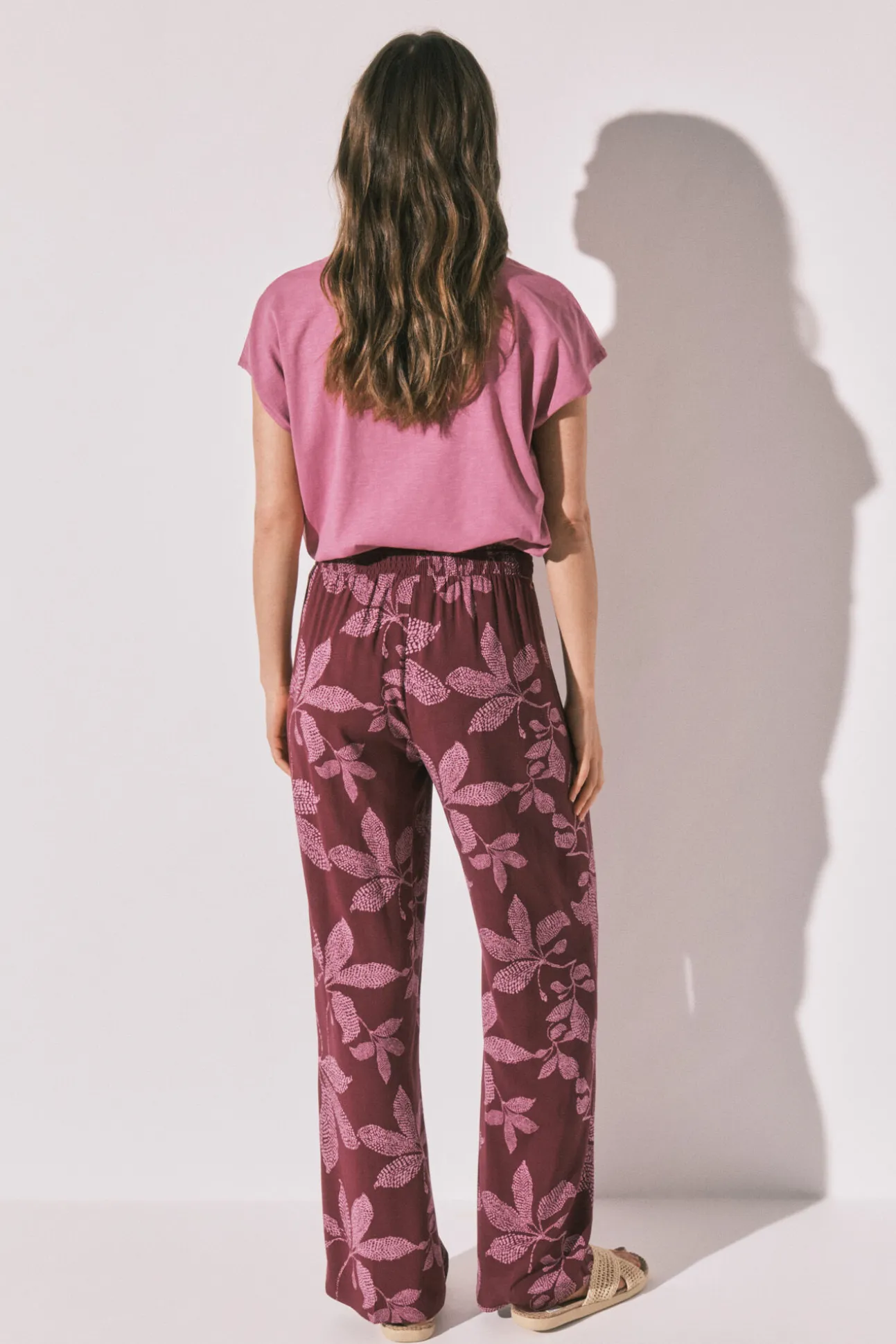 Calça comprida estampado floral