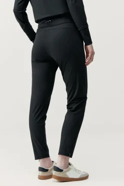 Calça jogger desportiva Airla Black