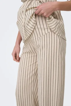 Calça maternity reta