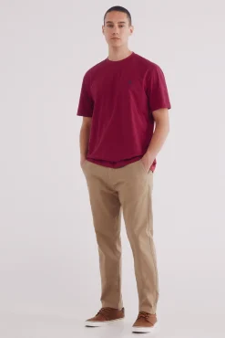 Camiseta básica com gola redonda