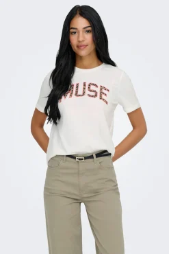 Camiseta com texto frontal