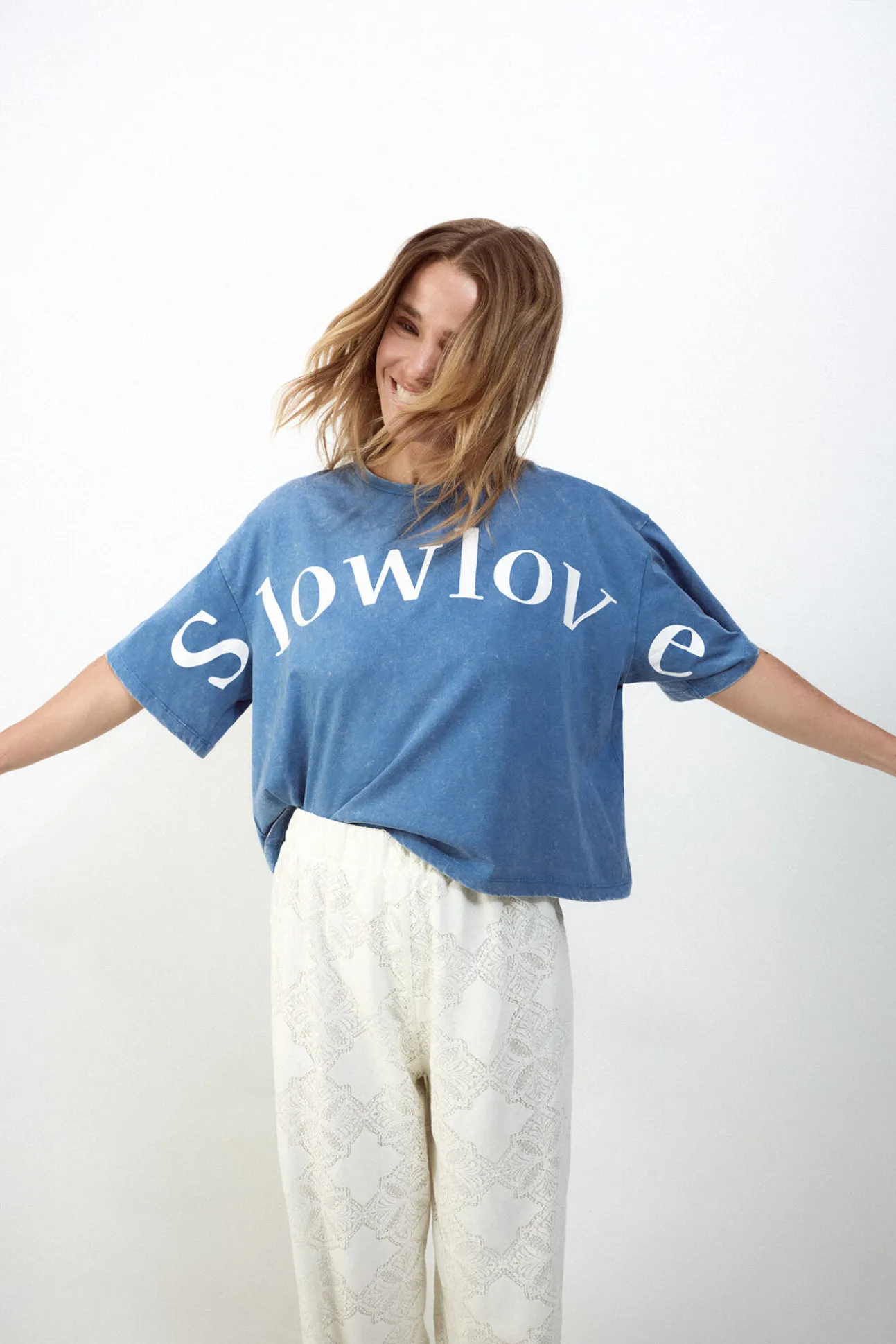 Camiseta crop Slowlove