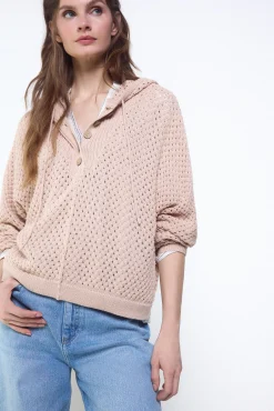 Camisola de malha rendada com capuz