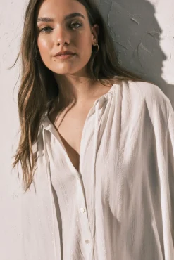 Camisola gola mao branca