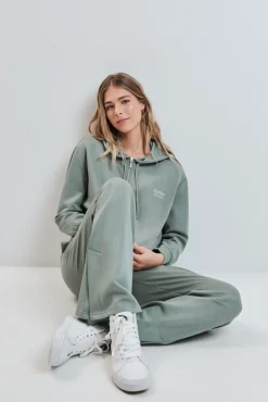 Casaco com capuz em viscose suave verde