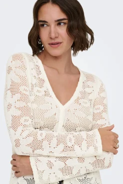 Casaco de malha de crochet cortado