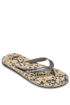 Chinelo estampado camuflado