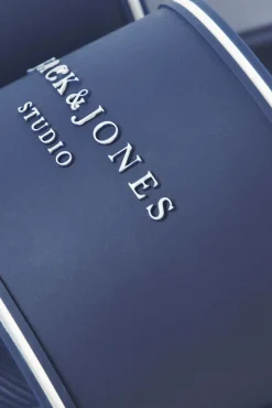 Chinelos desportivos logo