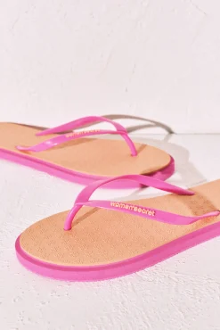 Chinelos de dedo com textura floral laranja