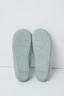 Chinelos de quarto com sola acolchoada verde