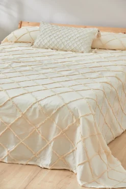 Colcha com tufting cru Royal 270x280