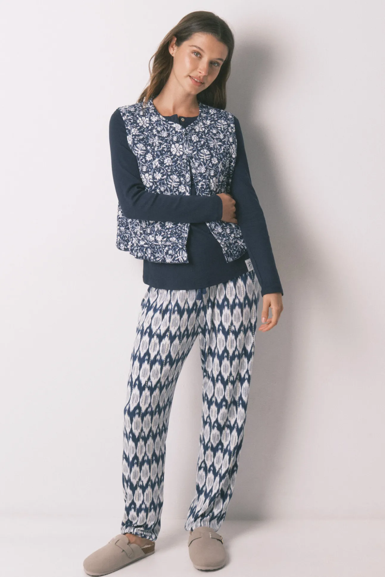 Colete acolchoado estampado boho