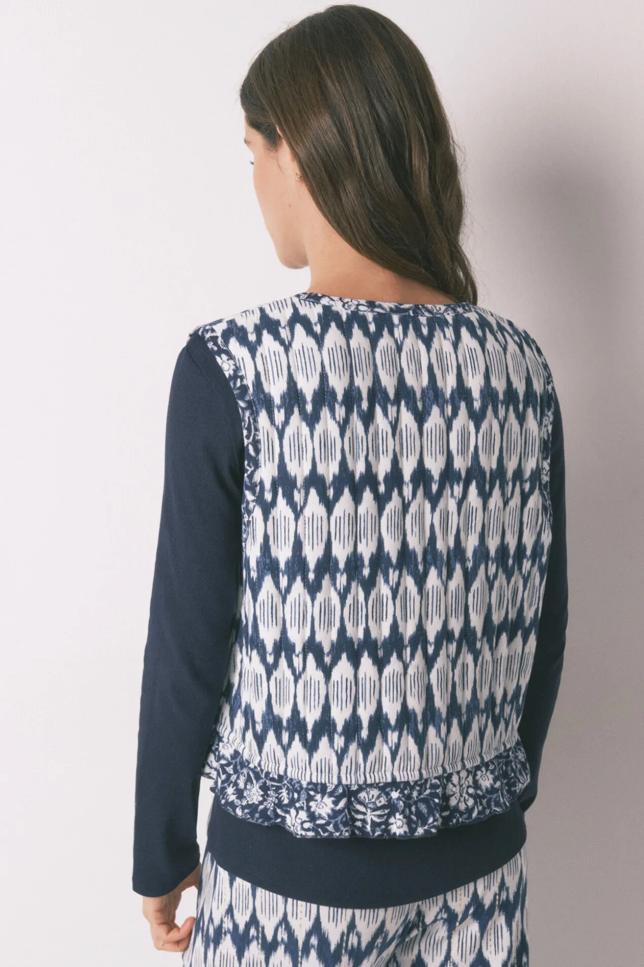 Colete acolchoado estampado boho