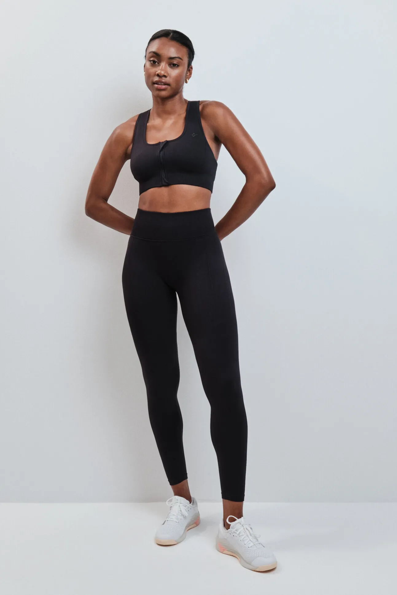Conjunto de soutien e legging