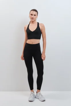 Conjunto de soutien e legging