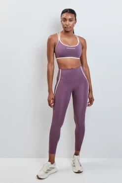Conjunto de soutien e leggings