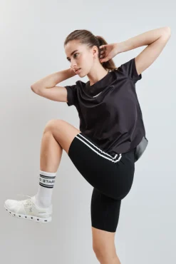Conjunto de soutien e t-shirt