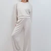 Conjunto de sweatshirt e calça