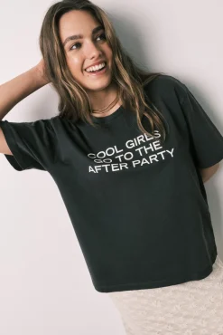 Conjunto de vestido e t-shirt