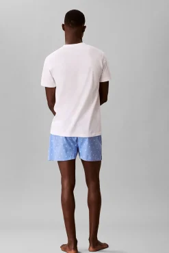 Conjunto pijama curto às riscas
