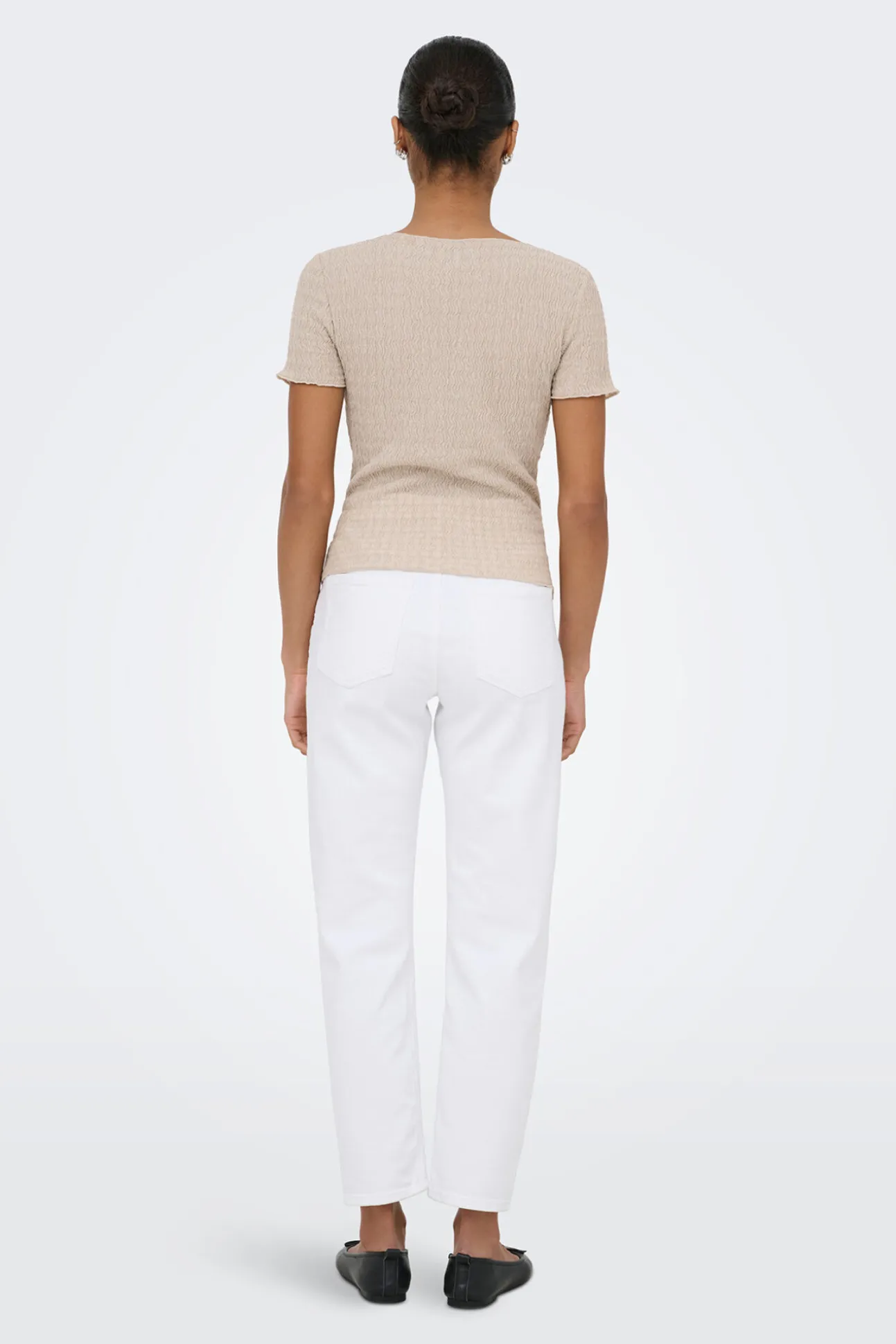 Crop top com estrutura