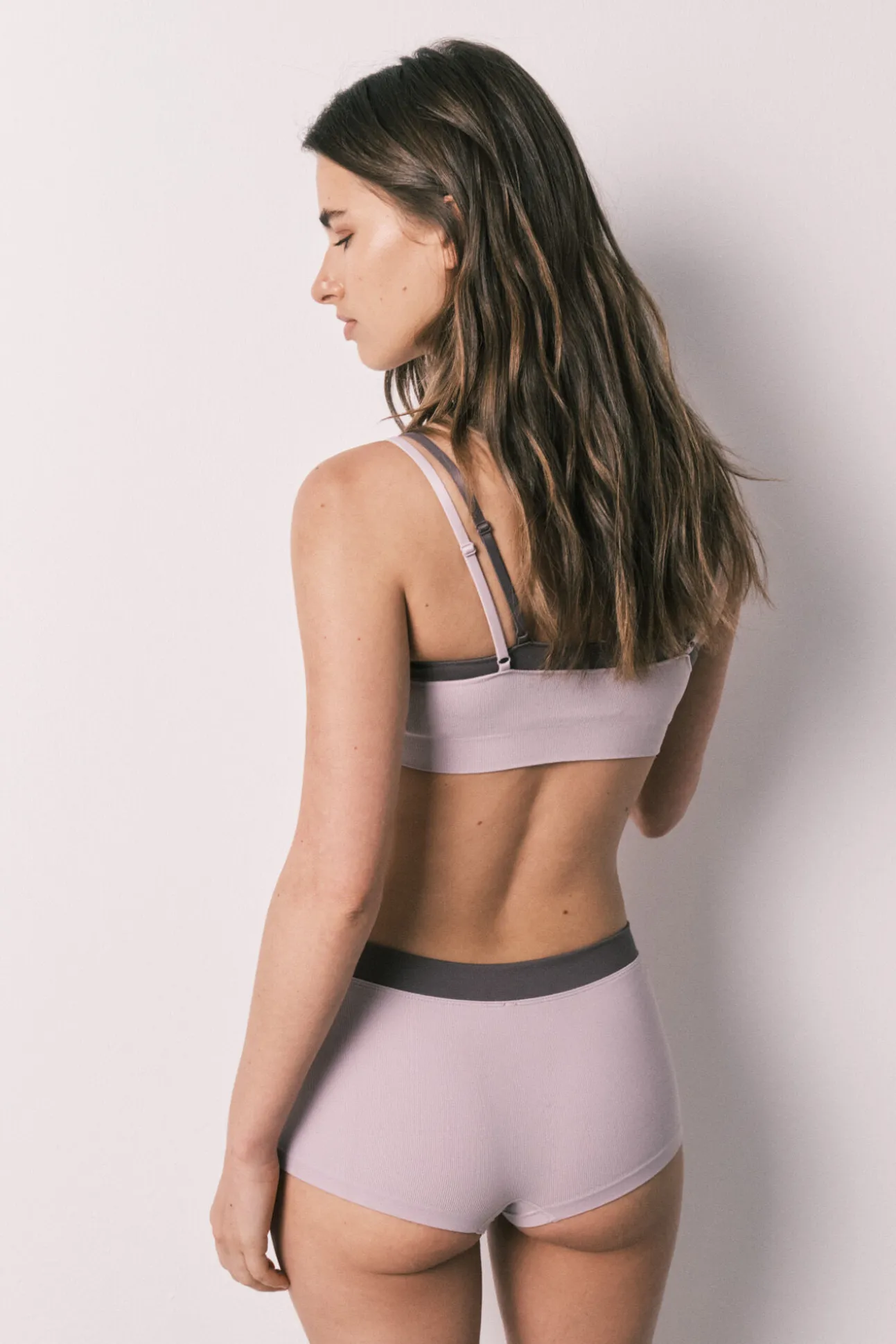 Cueca boxer sem costura canelada lilás