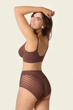 Cueca cinta clássica com controle moderado da barriga e faixas de tule