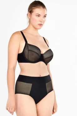 Cueca cintura alta invisível em renda