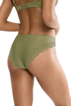Cueca clássica corte na anca em microfibra