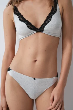 Cueca clássica em algodão canelado cinza