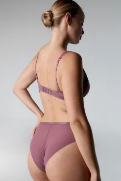 Cueca Clássica Mel