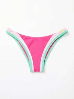 Cueca de biquíni brasileira rosa