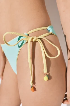 Cueca de biquíni clássica azul