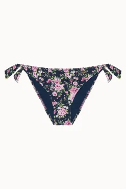Cueca de biquíni clássica com laços floral