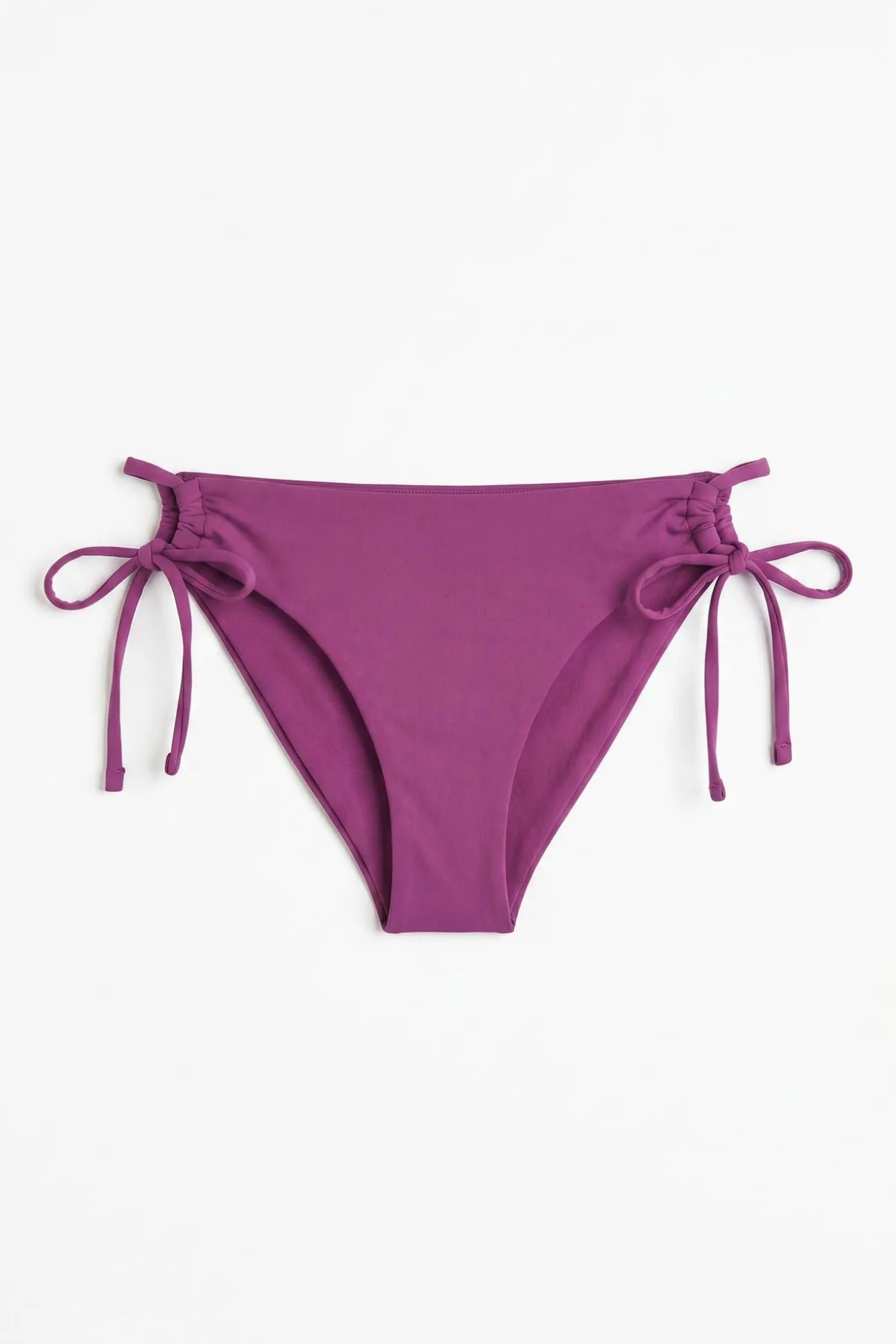 Cueca de biquíni clássica efeito U grená