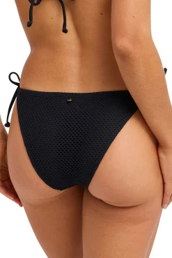 Cueca de biquíni em relevo com laços