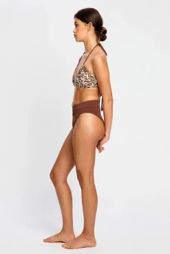 Cueca de biquíni menstrual cintura alta fluxo moderado chocolate