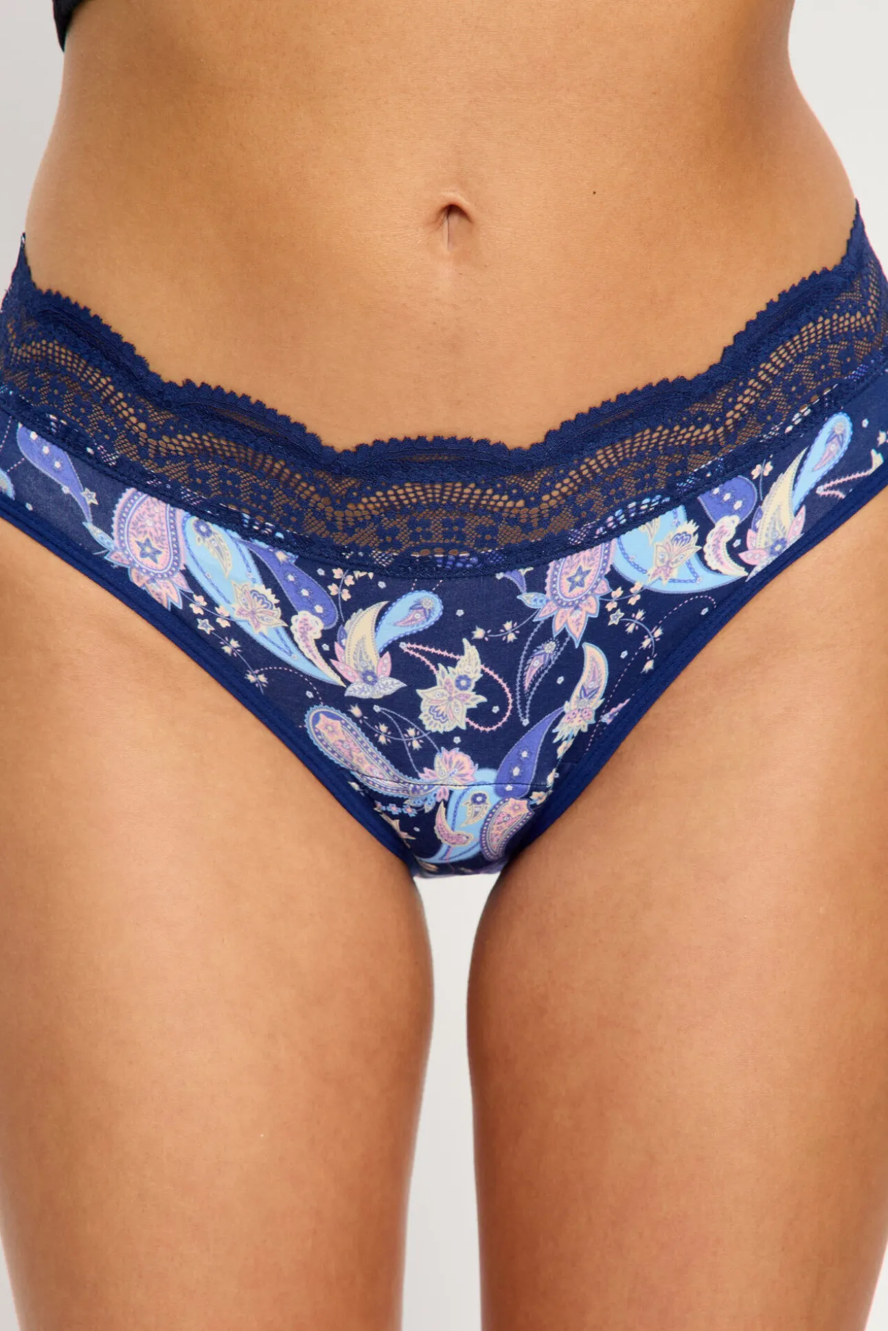 Cueca menstrual de renda cintura alta em bambu fluxo abundante azul-marinho