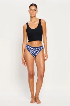 Cueca menstrual em bambu fluxo super azul-marinho
