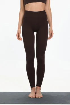 Leggings caneladas sem costura