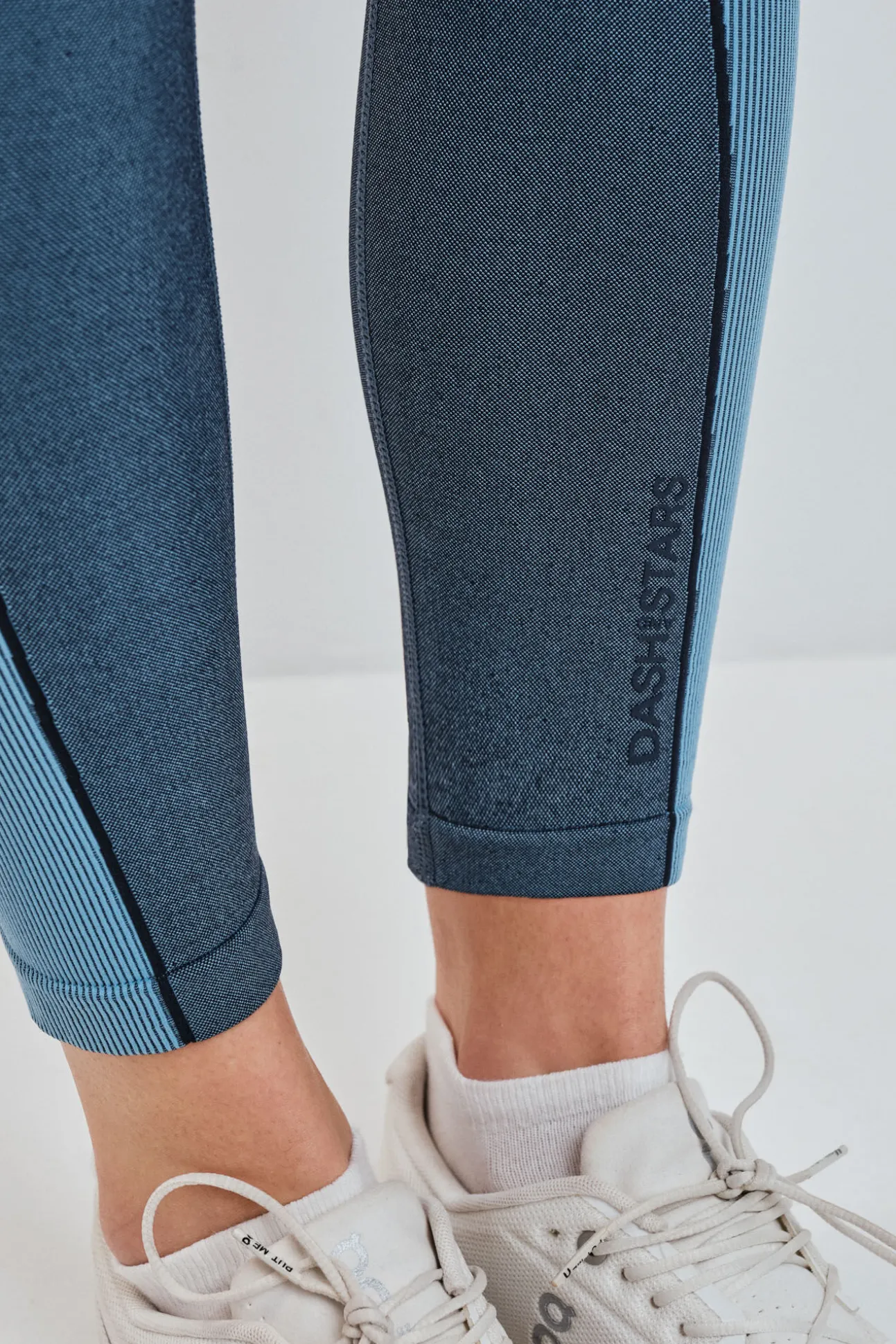 Legging SEAMLESS COMFORT curta azul